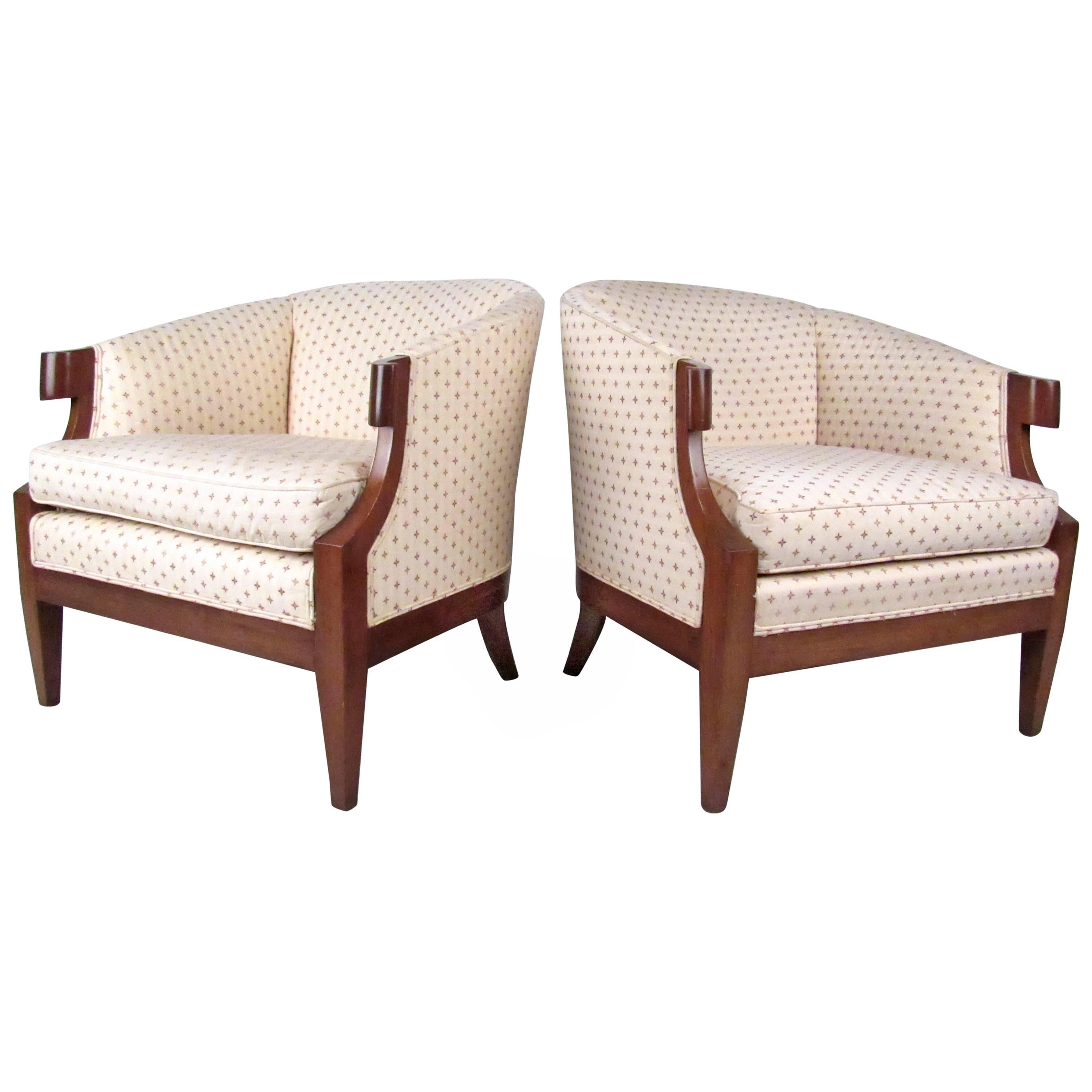 Paire de fauteuils décoratifs vintage de style décorateur