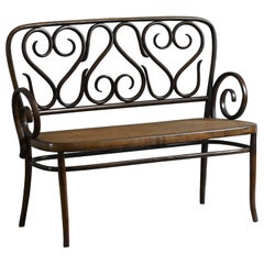Banco de mediados de siglo al estilo de Thonet