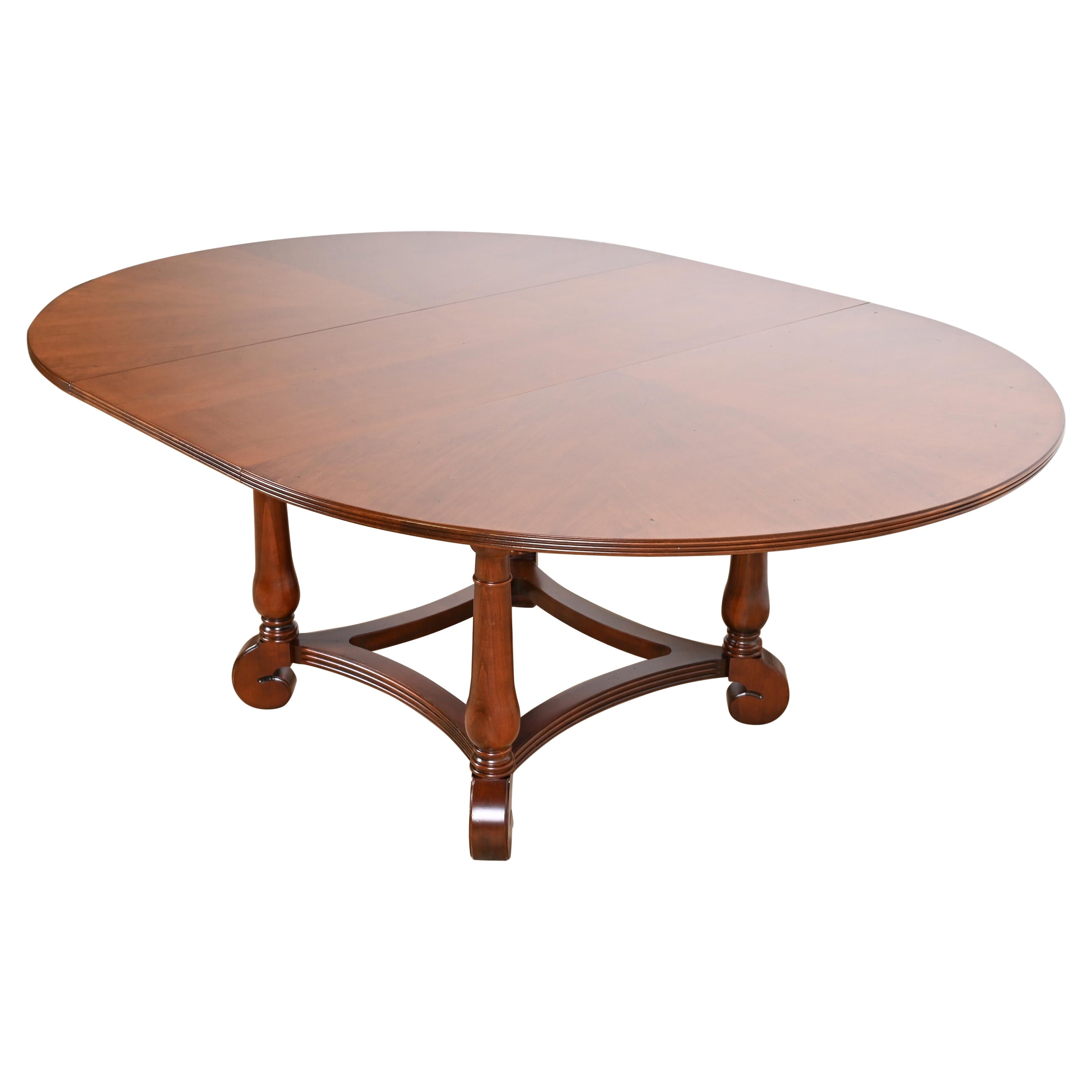 Mesa de Comedor Extensible de Pedestal de Madera de Cerezo Provincial Italiano, Recién Acabada