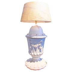 1970er Tischlampe mit Keramiksockel und Ornamental Girlanden