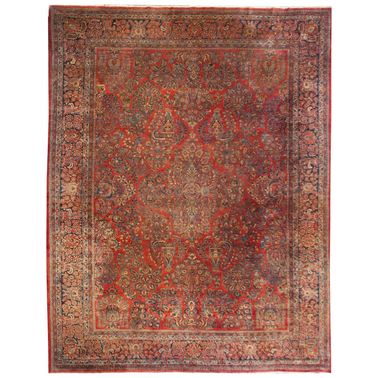 Early 20th Century Sarouk Rug For Sale