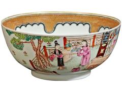 Extraordinarily Fine Yongzheng Period Bowl in Porcelain