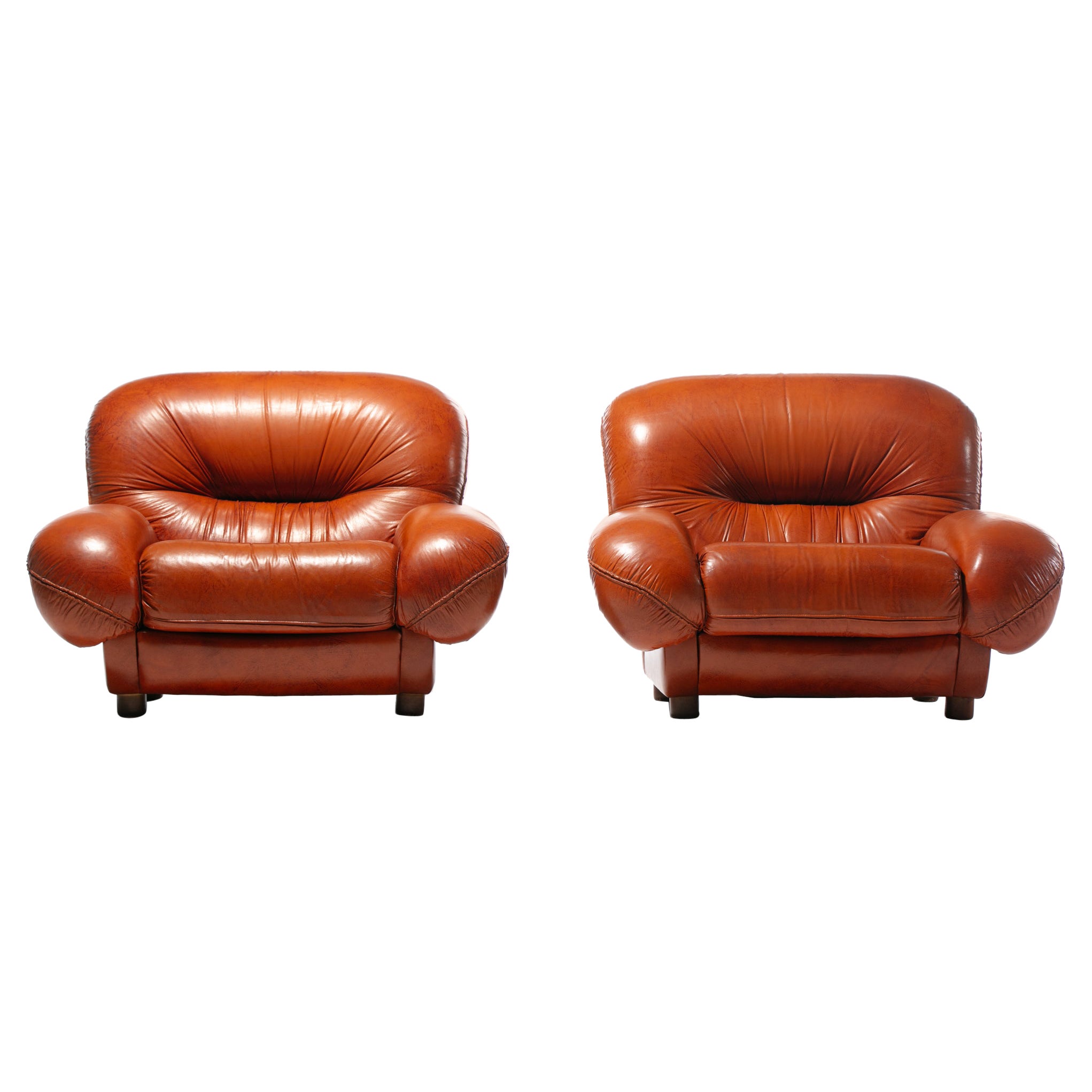 1970s Monumental Italian Boxing Glove Lounge Chairs in Cognac Leather