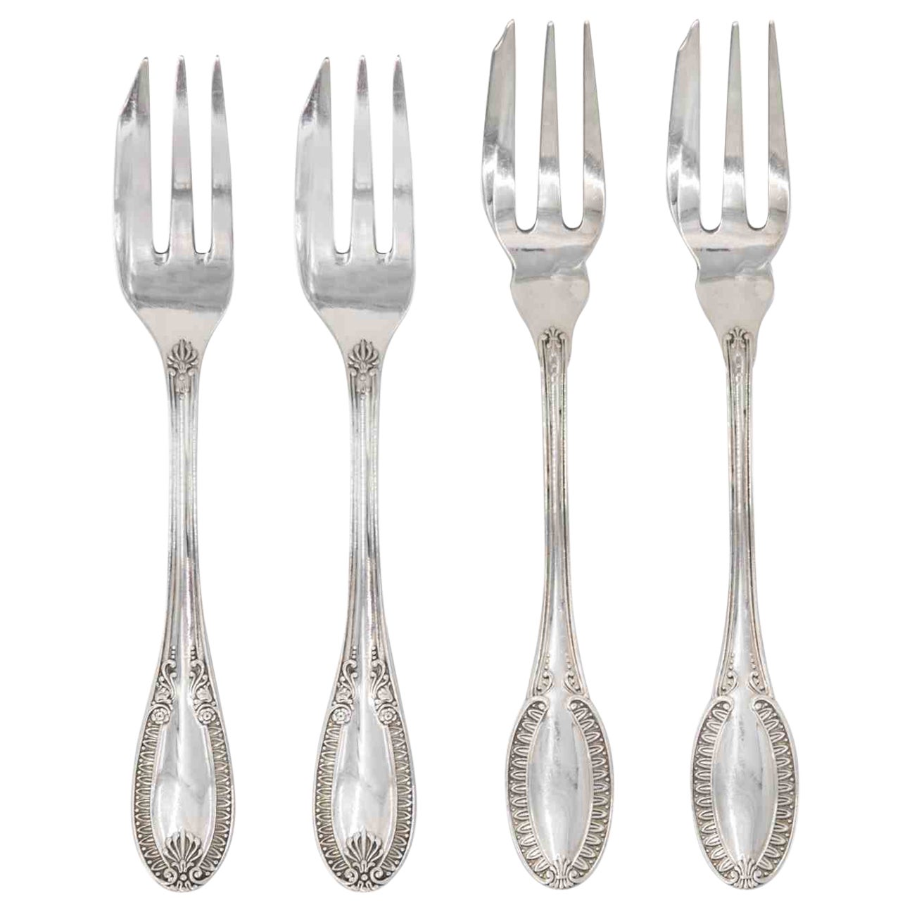 Set di 4 forchette da pesce in argento, Italia, metà del XX secolo