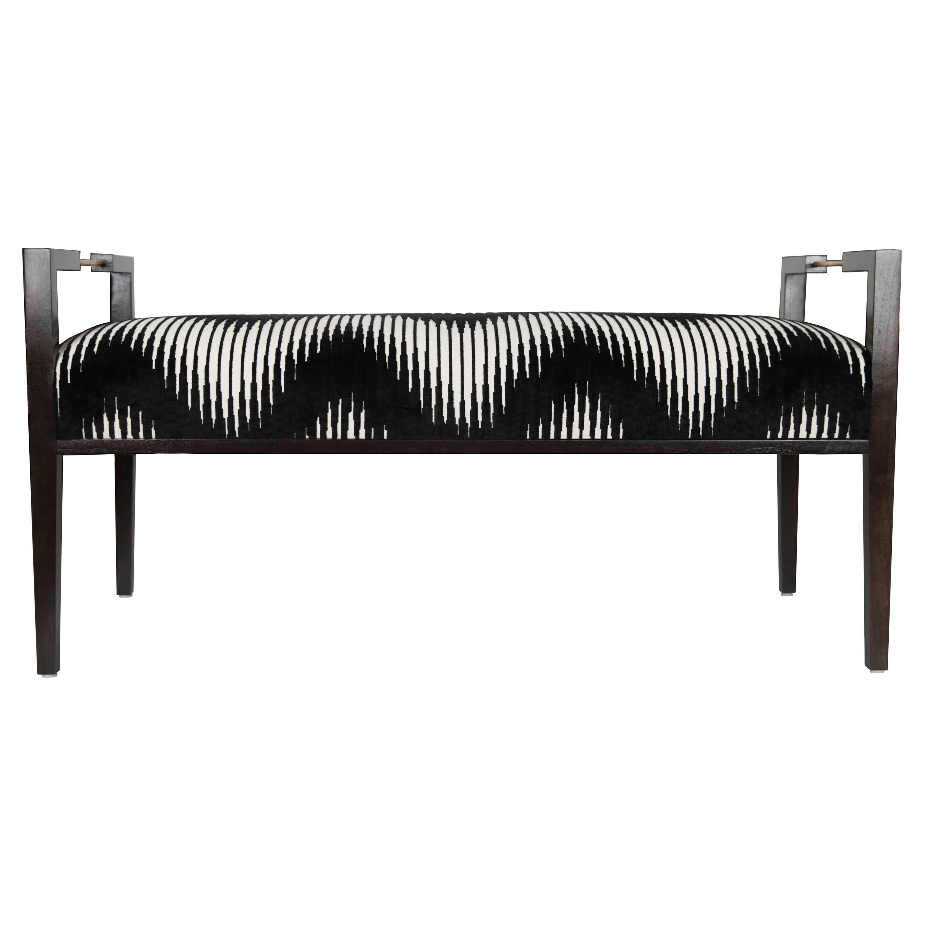 Emma Bench, COM
