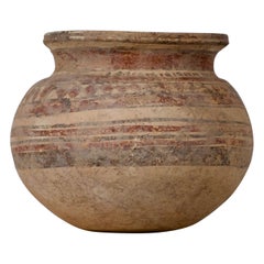 Vase de stockage en terre cuite peinte à la chypriote