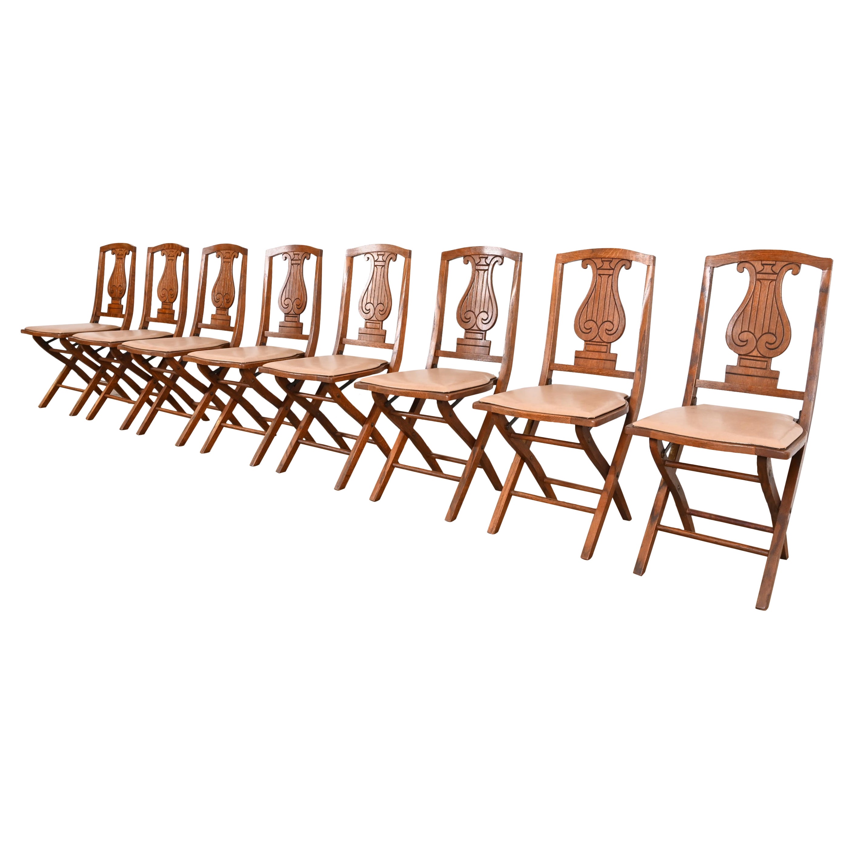 Antica sedia Foldes con schienale a lira in Oak Carved di Phoenix Chair Co.