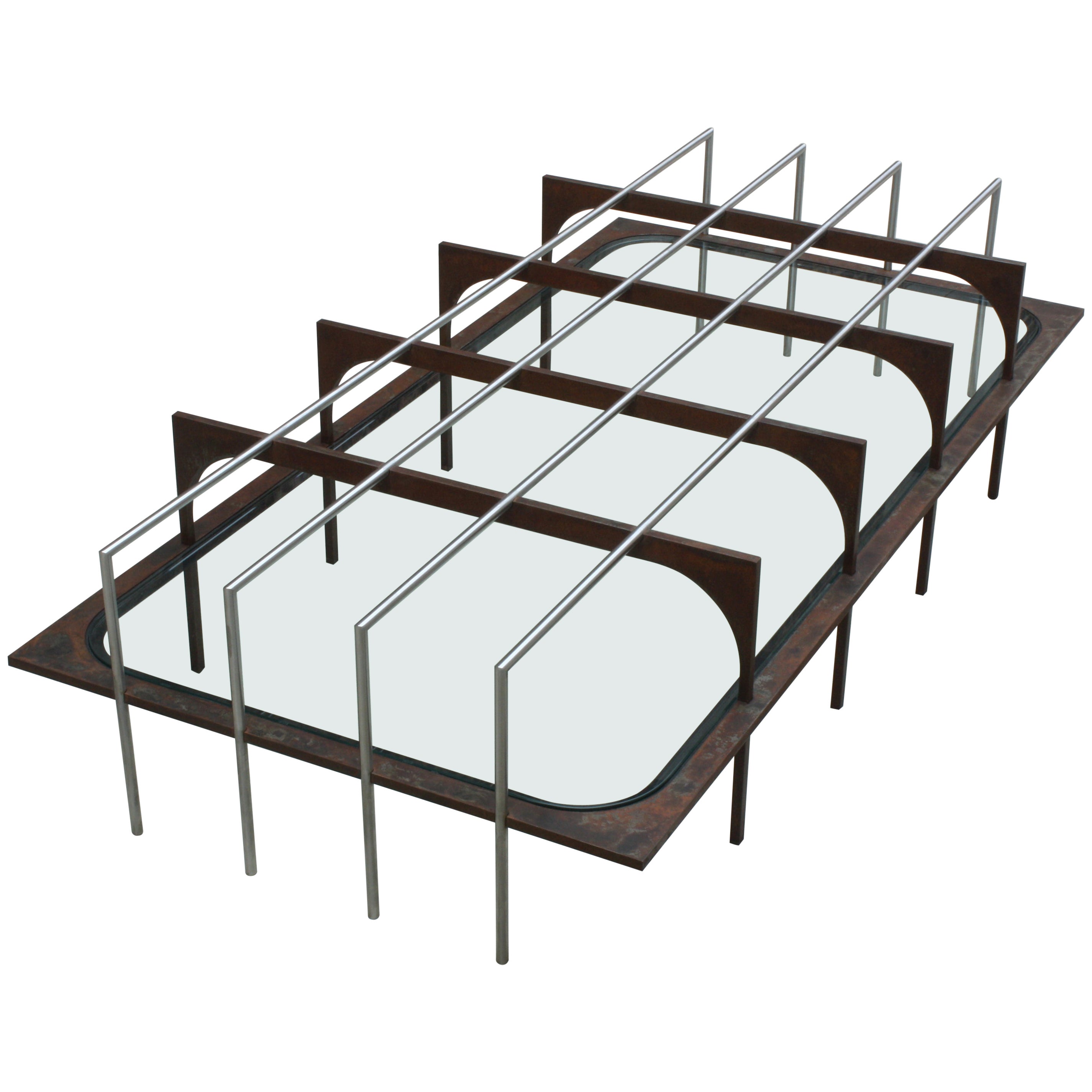 Niedriger Tisch L von Laylo Studio
