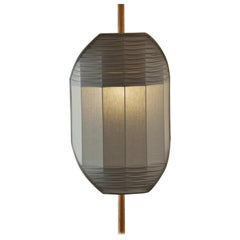 Lampada da terra a bandiera a pieghe singole grigio medio di Servomuto