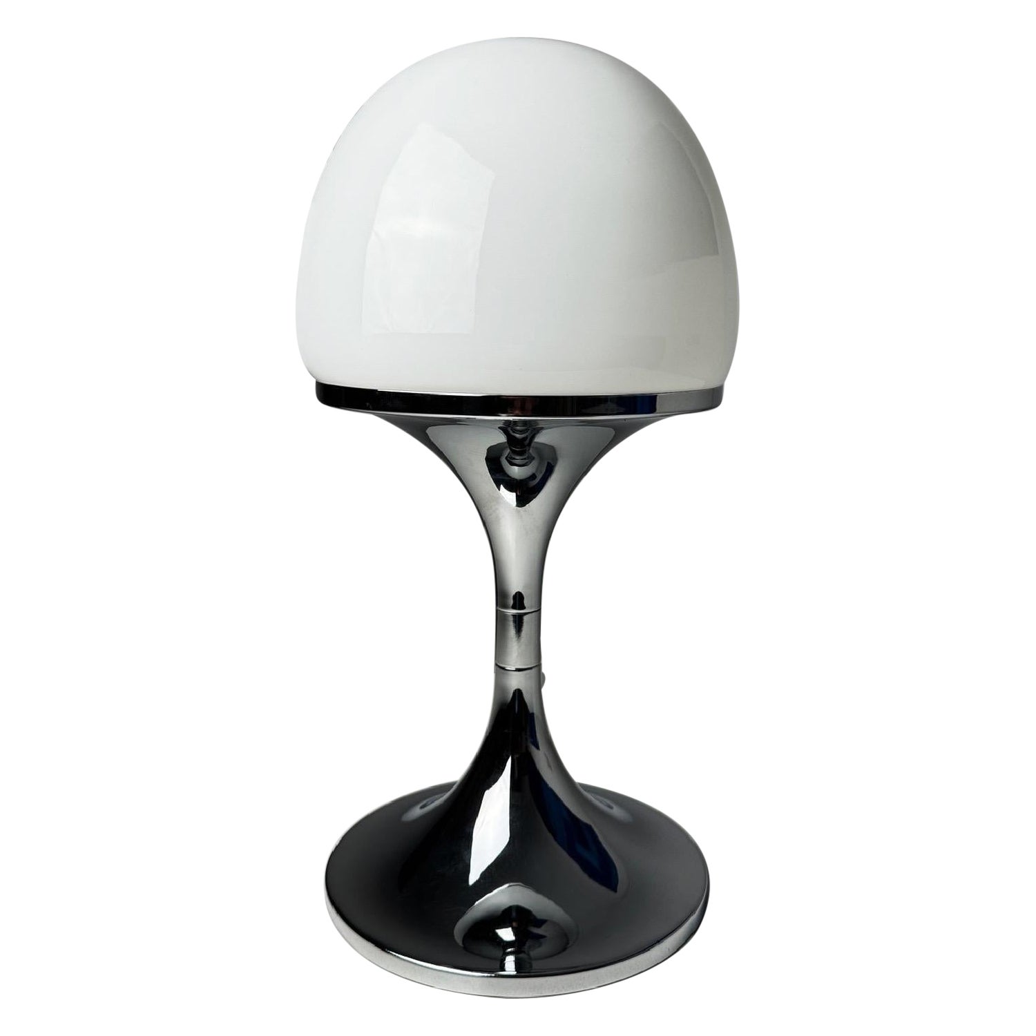 Lampada da tavolo anni '70 in cromo e opalina - Space Age Design