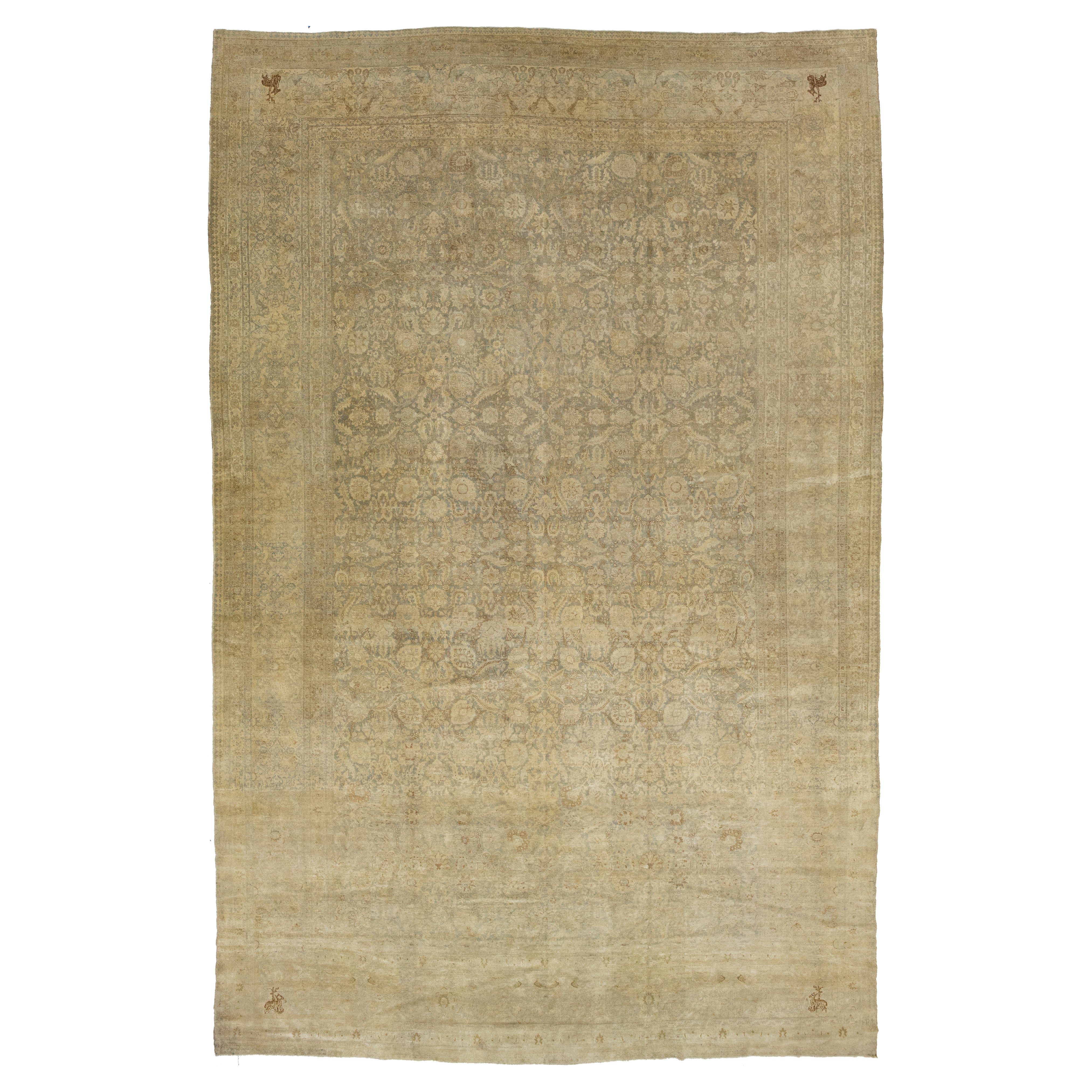 Alfombra Persa Antigua Tabriz De Lana Beige Con Diseño Floral Clásico en venta