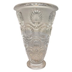 A R.Lalique Cancale Glass Vase