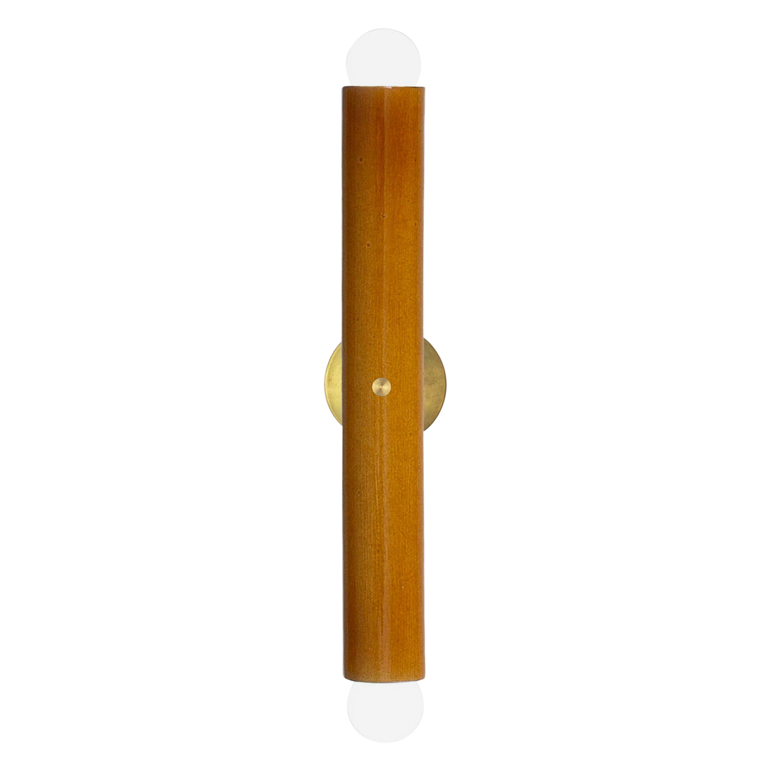 Lampe murale TRN de Pani Jurek, laiton, ocre