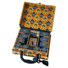 Gucci Set di carte da poker con valigetta G geometrica