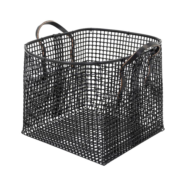 Cesto da bucato piccolo Matheson con maniglie di Zach Matheson per Usm Haller 14x14