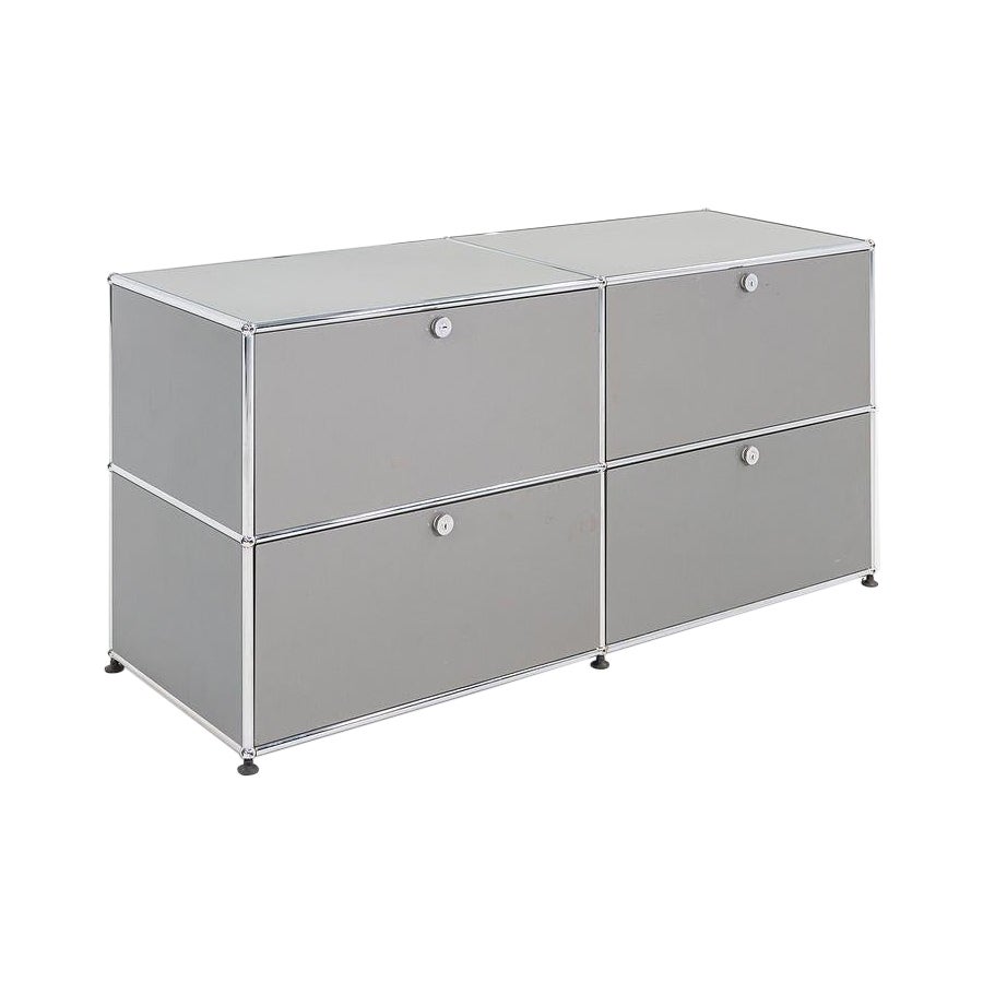 2000s USM Haller 2x2 Credenza / Cabinet en Mid Gray 3x Disponible 20" Profondeur