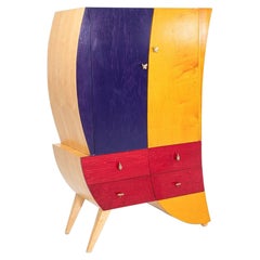 Armoire/armoire sculpturale Studio Craft postmoderne des années 1990