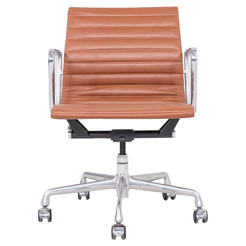 2010s Herman Miller Eames Aluminum Management Desk Chair in Cognac Leather
