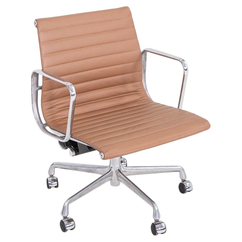 2010s Herman Miller Eames Aluminum Group Management Desk Chair in Brown Leather