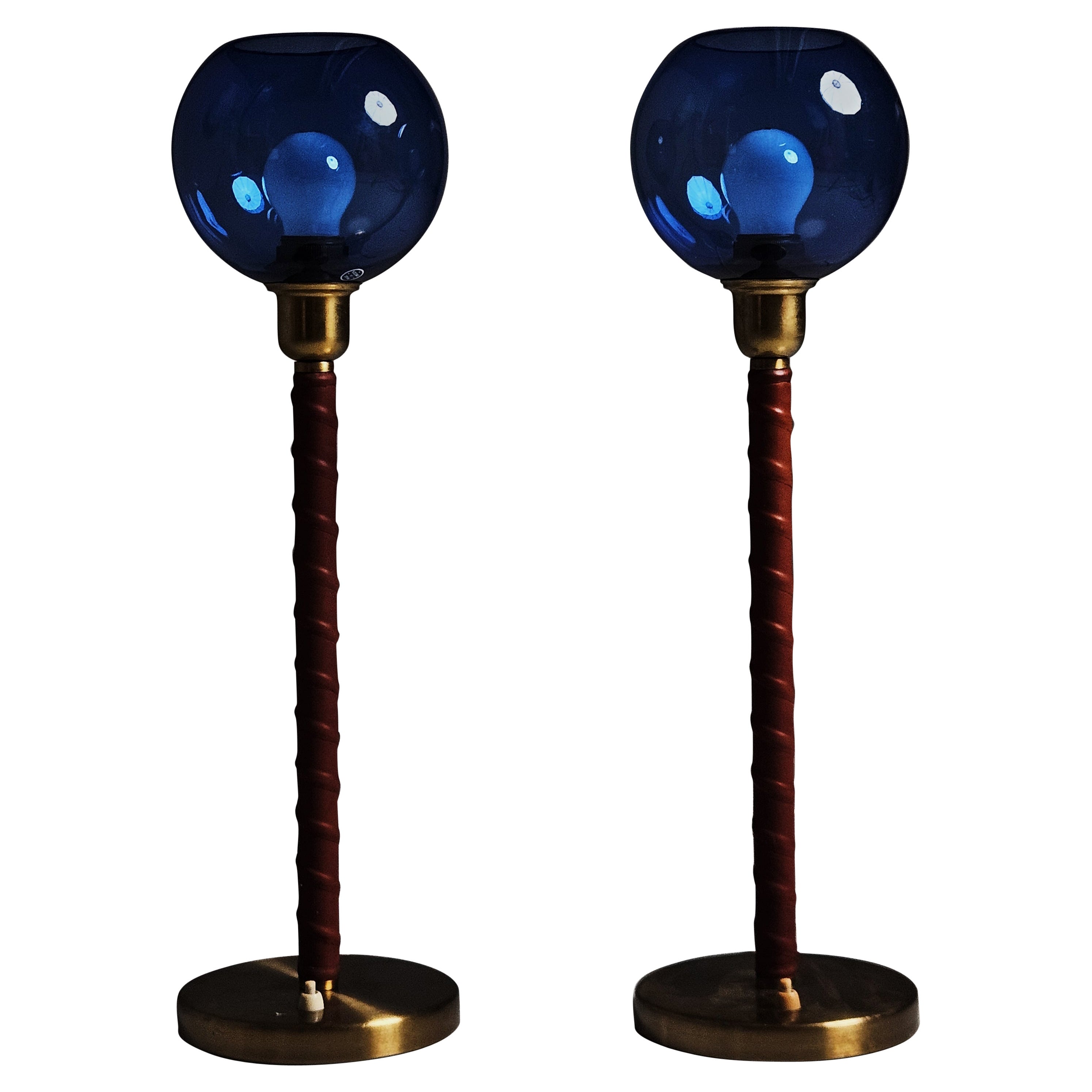 Swedish designer table lamps 'E1251' by ASEA, Sweden, 1950s For Sale