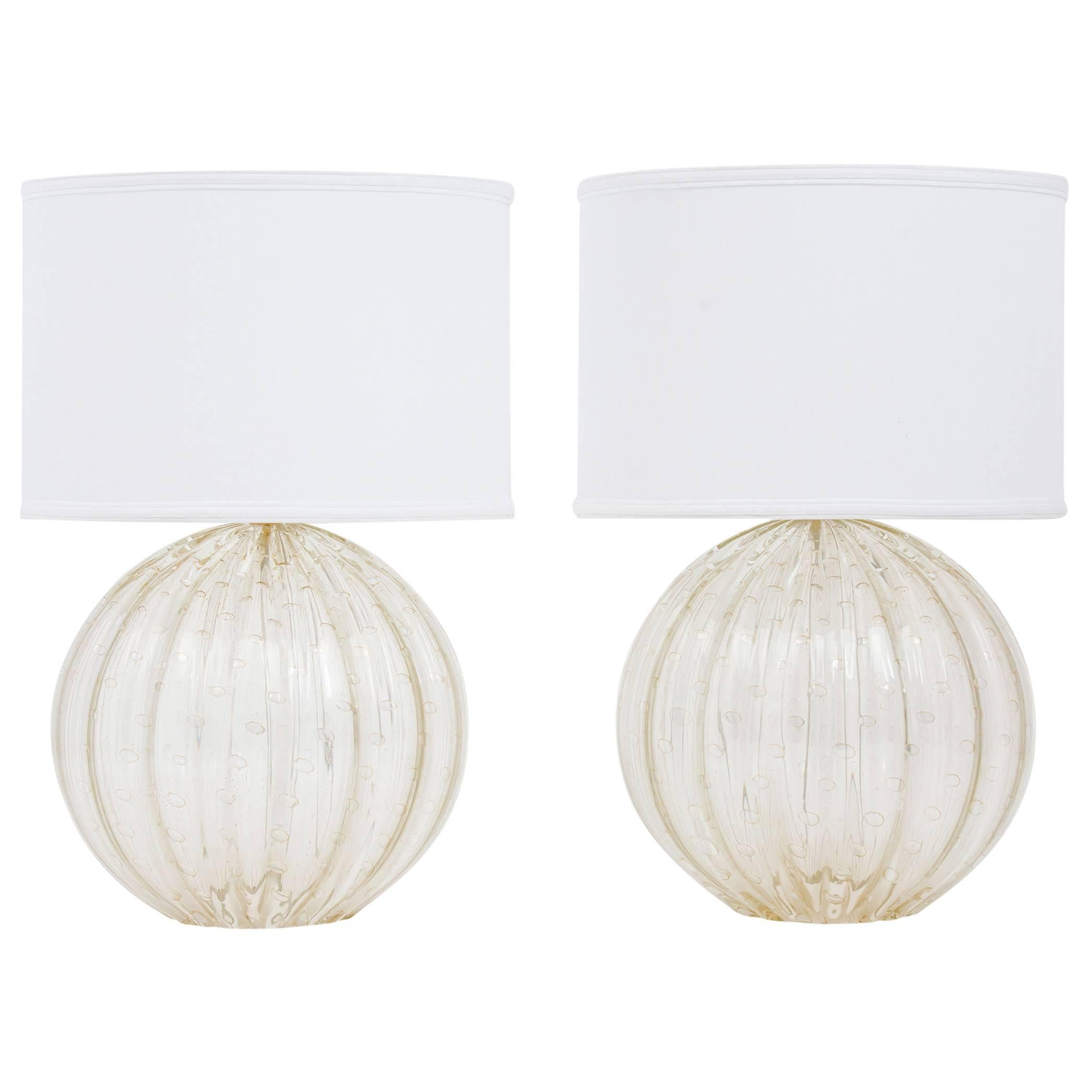 Pair of Murano "Pulegoso" Glass Globe Lamps For Sale