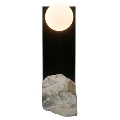 Lampada da tavolo verticale Himalaya Lunar di Studio A