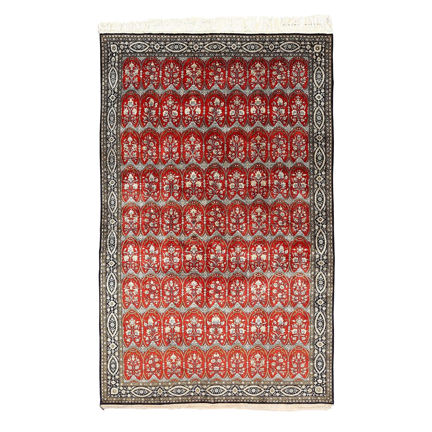 Alfombra Vintage Persa Qom de Seda Pura - Tamaño: 7' X 11'1