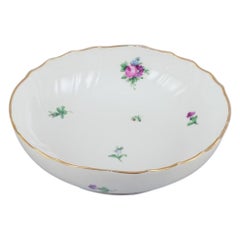 Royal Copenhagen Saxon Flower, round bowl in porcelain. Early 20th C.