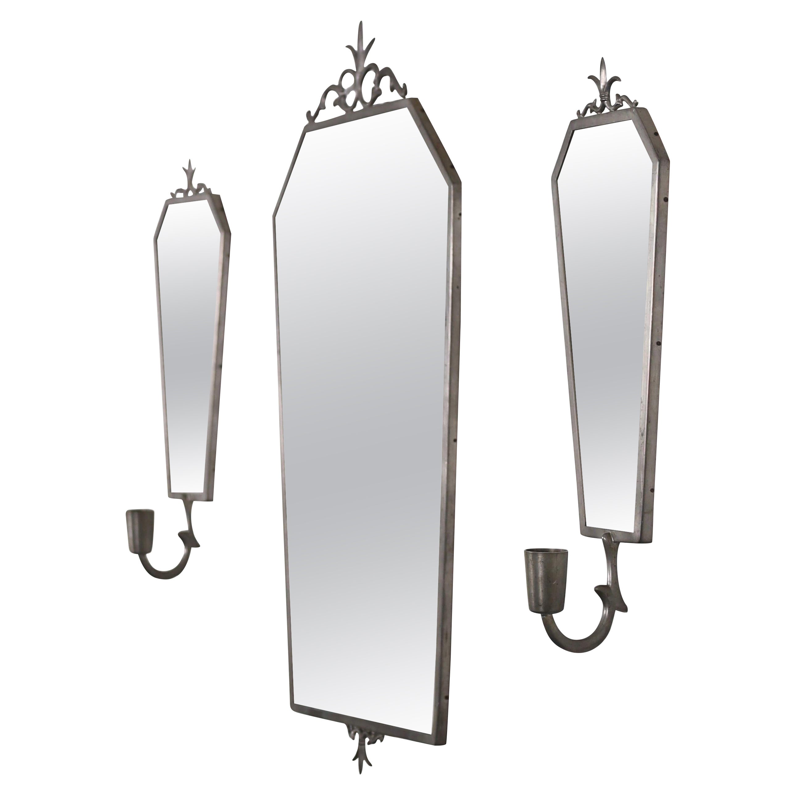 Set schwedischer Grace-Wandspiegel und Kerzenleuchter aus Zinn, 1930er Jahre, Schweden