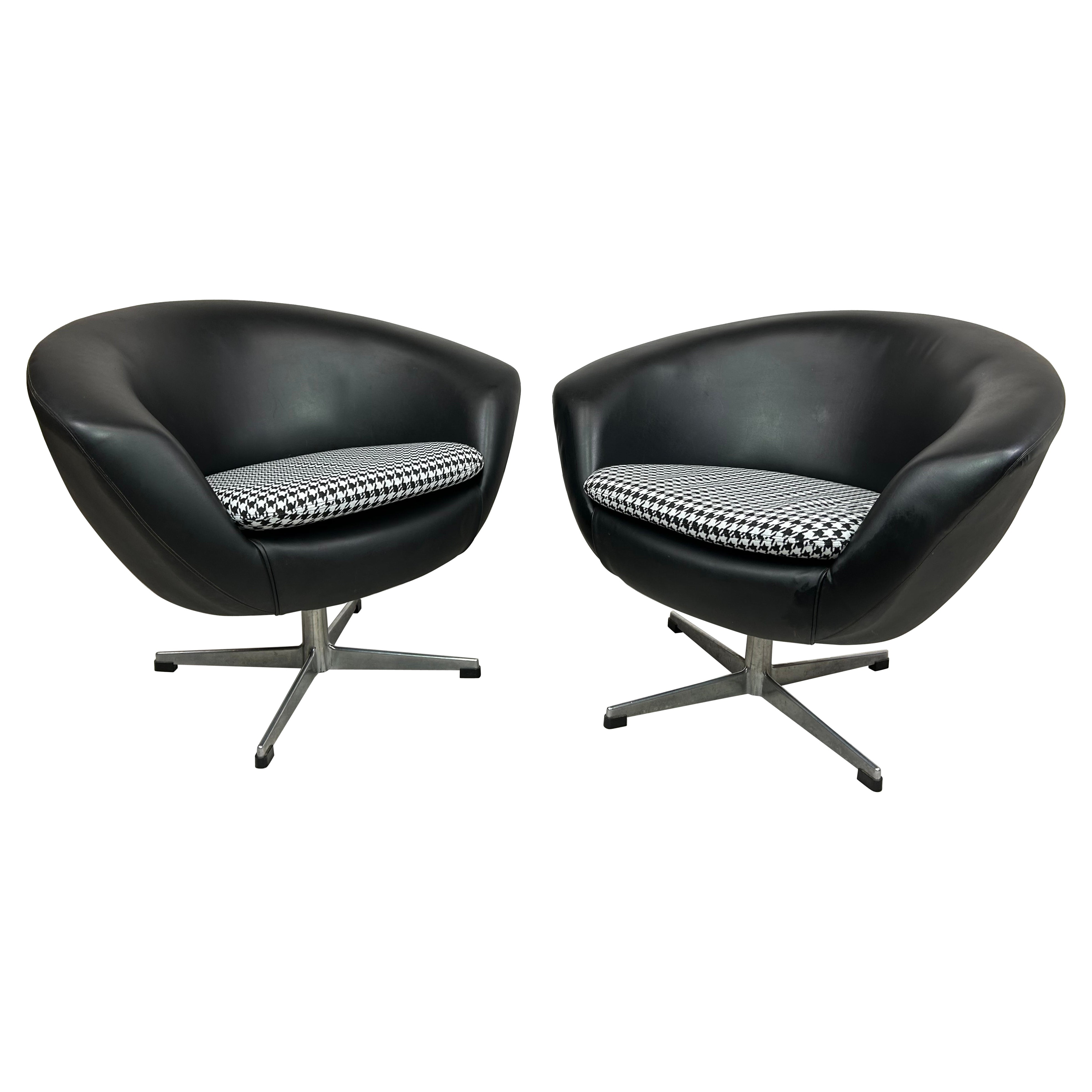 Mid-century moder club chairs by UP závody n.p.Rousínov