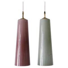 Set of Two Elegant Mid Century Murano Glass Pendant Lamps by Vistosi Italy 1950s