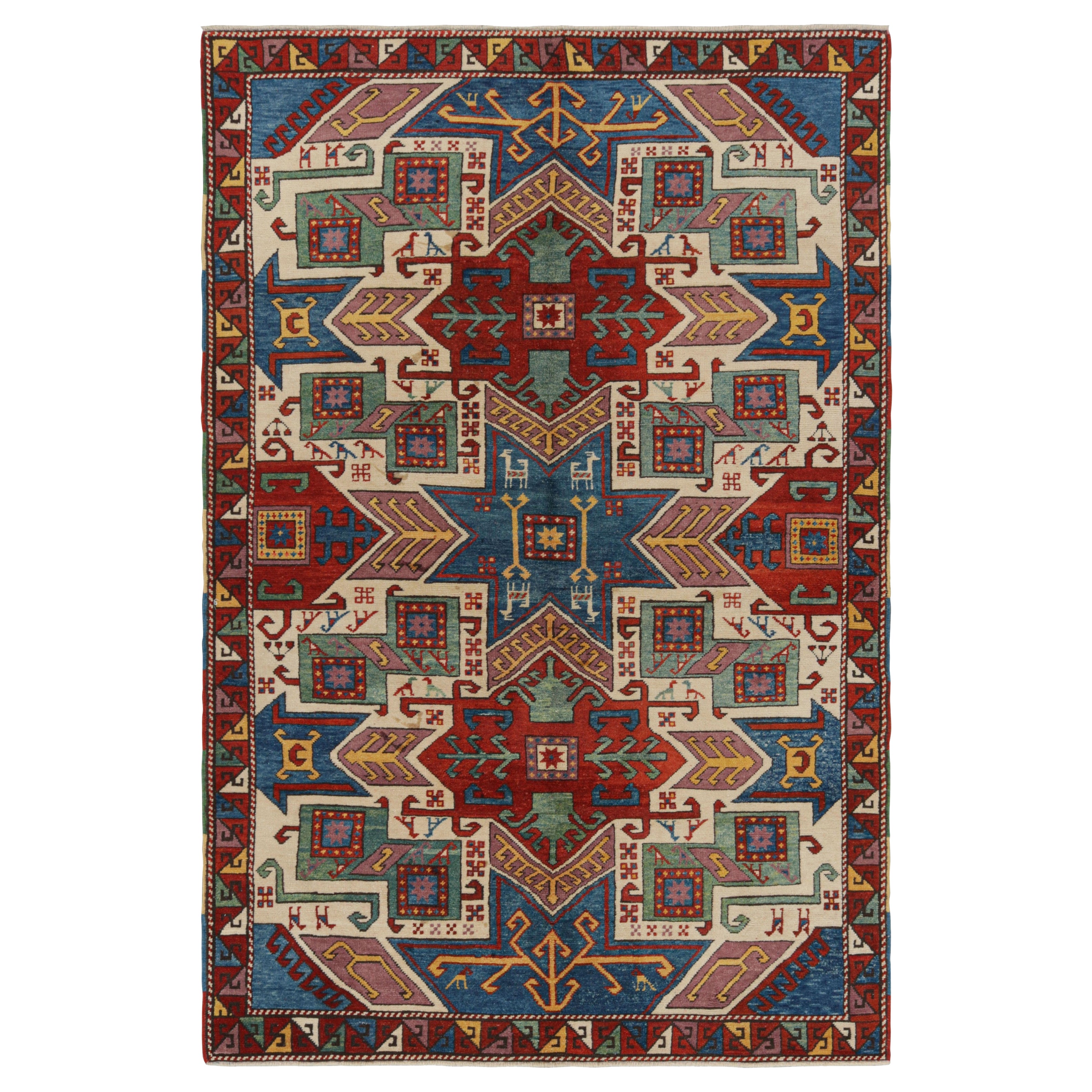 Tapis tribal turc vintage rouge et bleu avec médaillons par Rug & Kilim