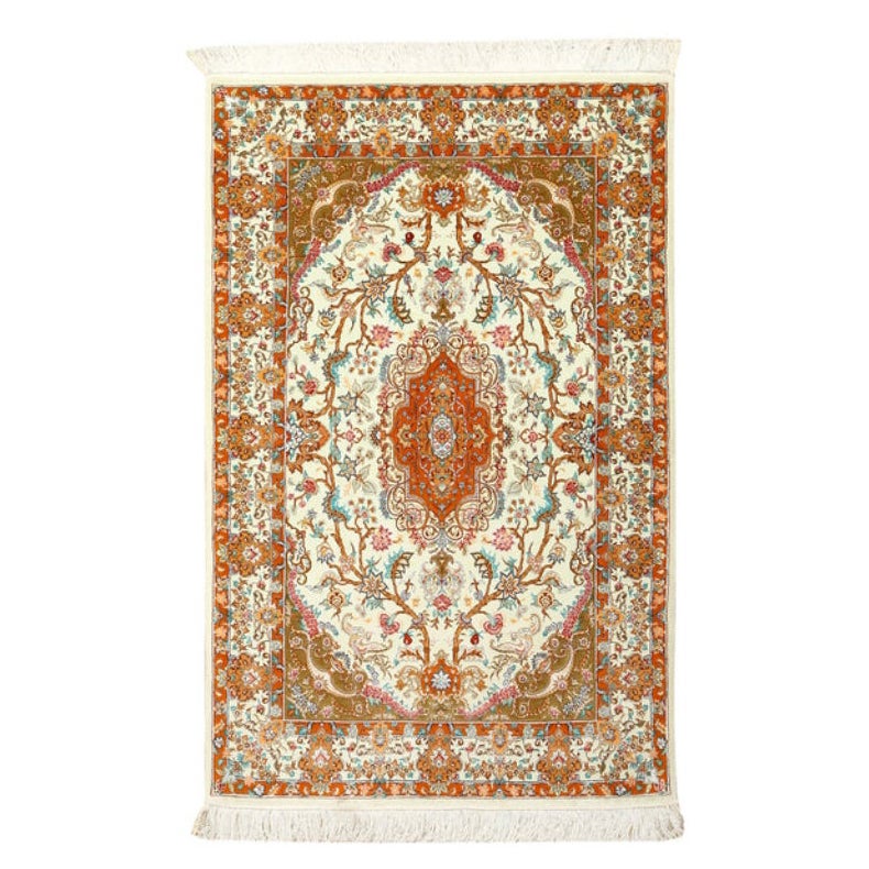 New Persian Tabriz Rug in Wool and Silk - Size: 5'2x3'3