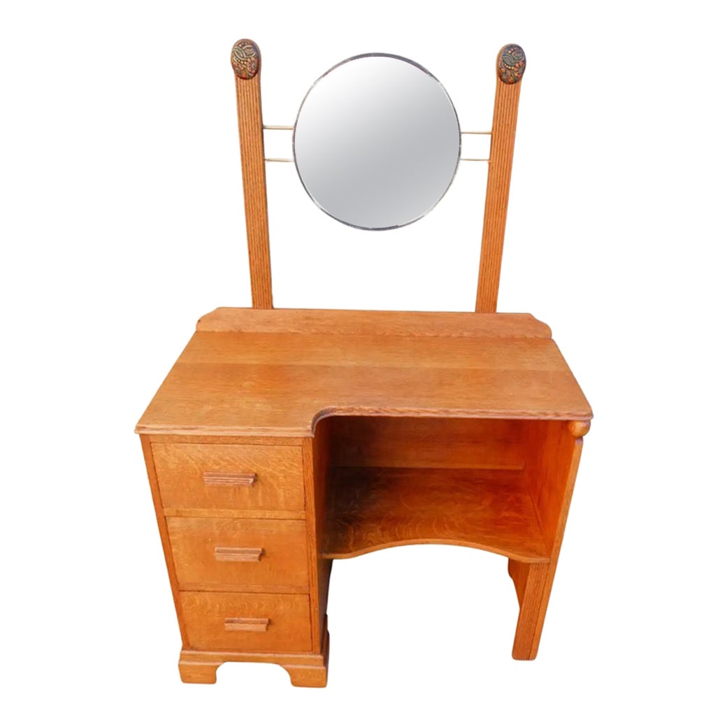 Compact English Arts & Crafts 1920er Jahre Eichenholz-Schminktisch / Waschtisch / Schminktisch im Angebot