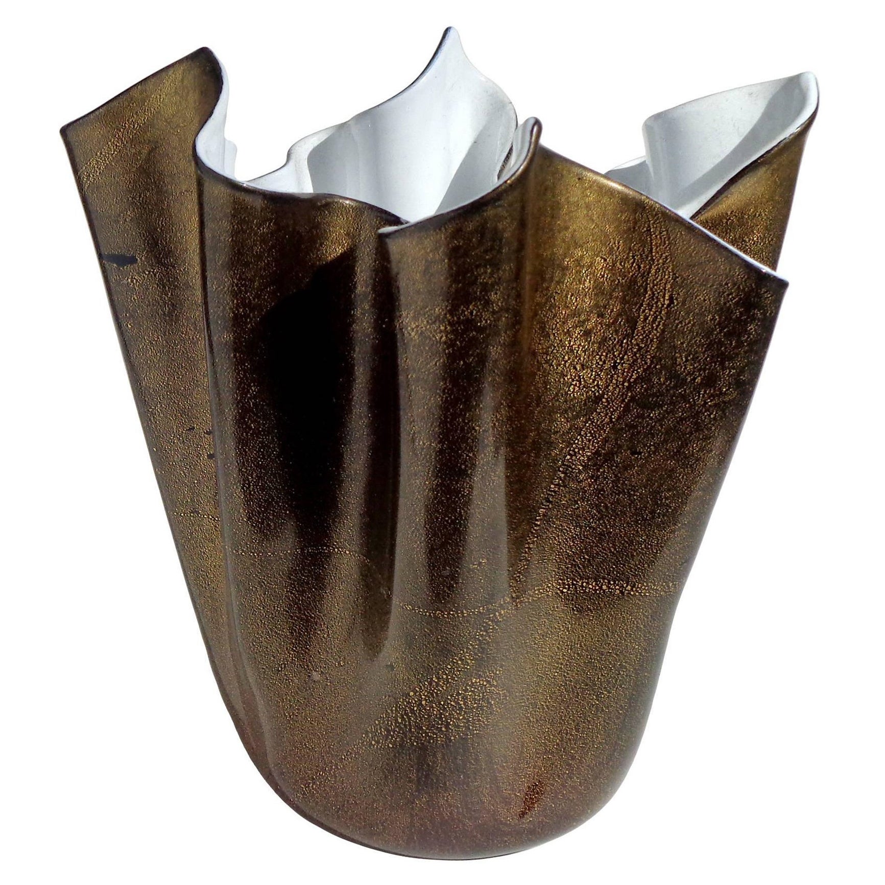 Italienische Fazzoletto-Blumenvase aus Murano-Kunstglas, signiert mit Goldflecken, Schwarz-Weiß