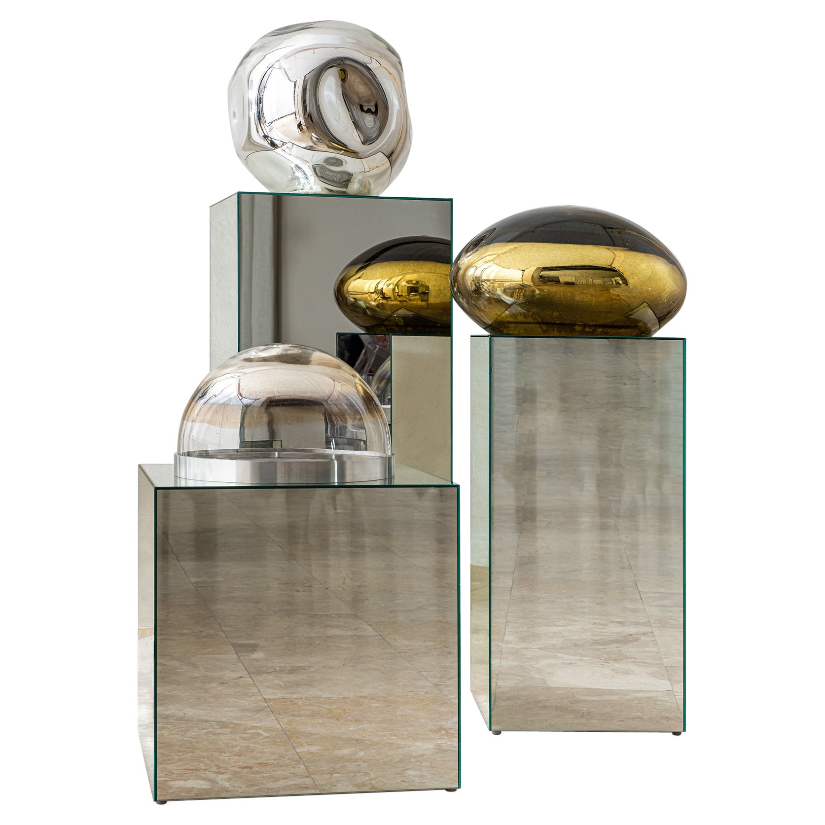 Specchio scultoreo contemporaneo Gold Ellipse di Homa