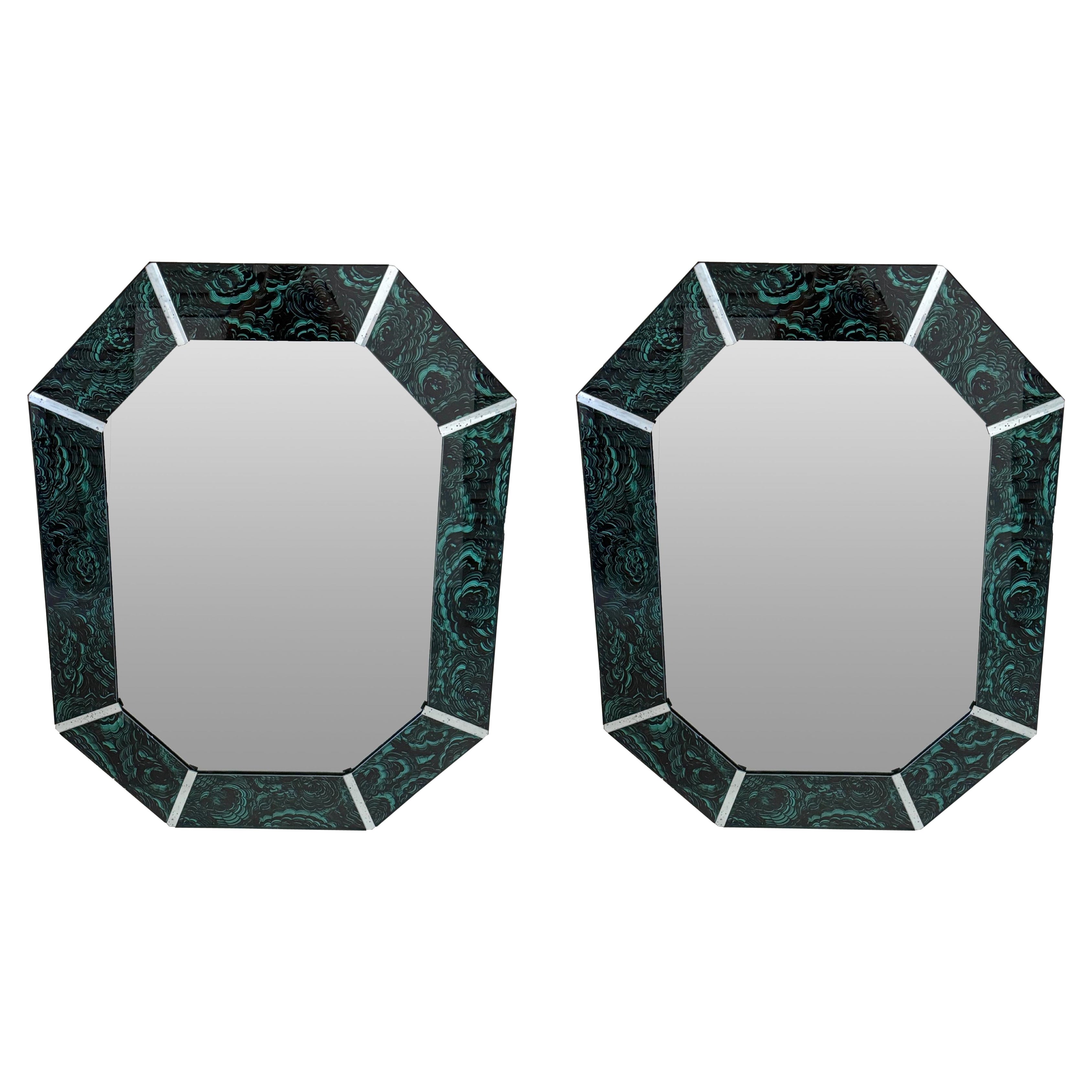 Paire de miroirs octogonaux en malachite The Moderns