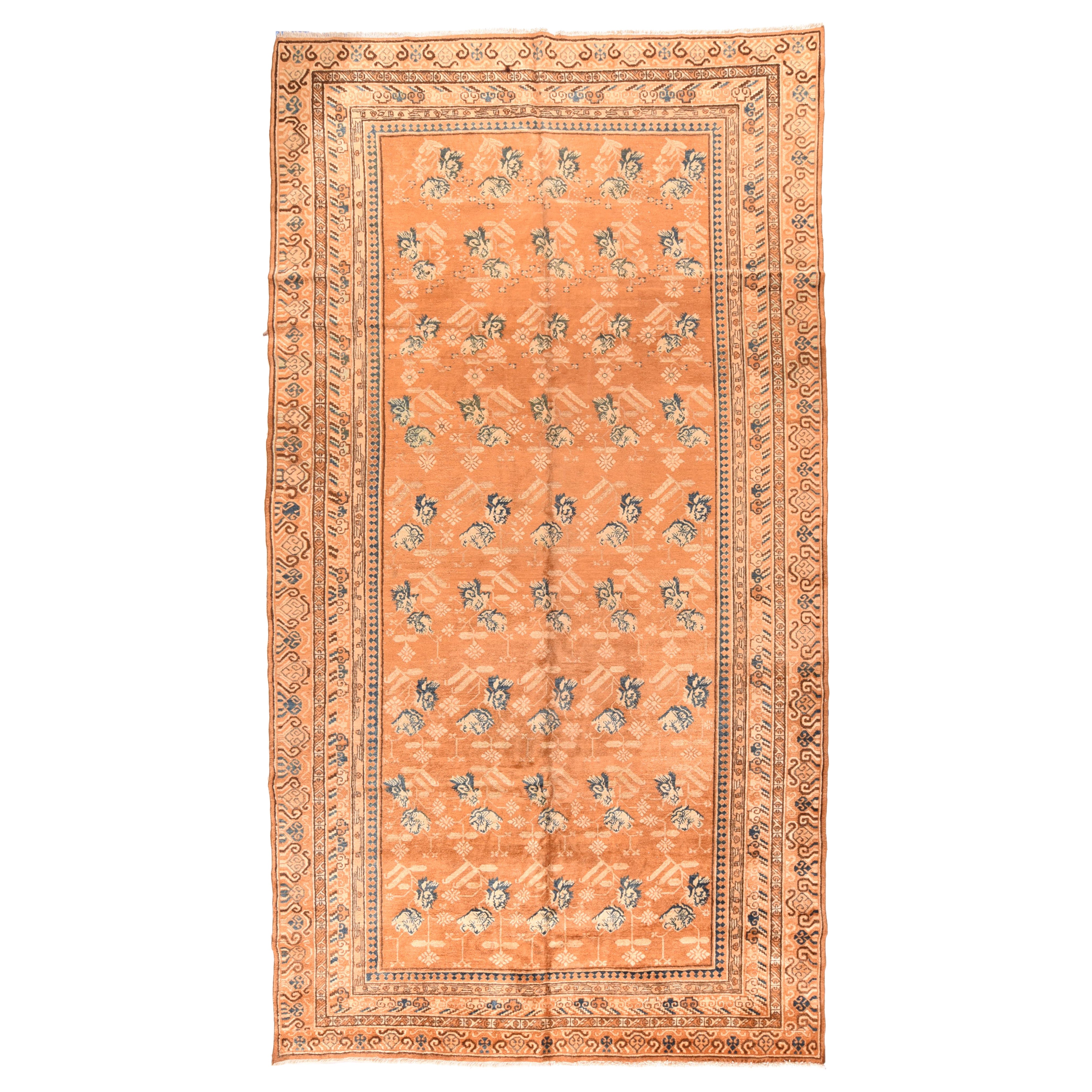 Tapis antique Khotan 7'6 x 13'0 en vente