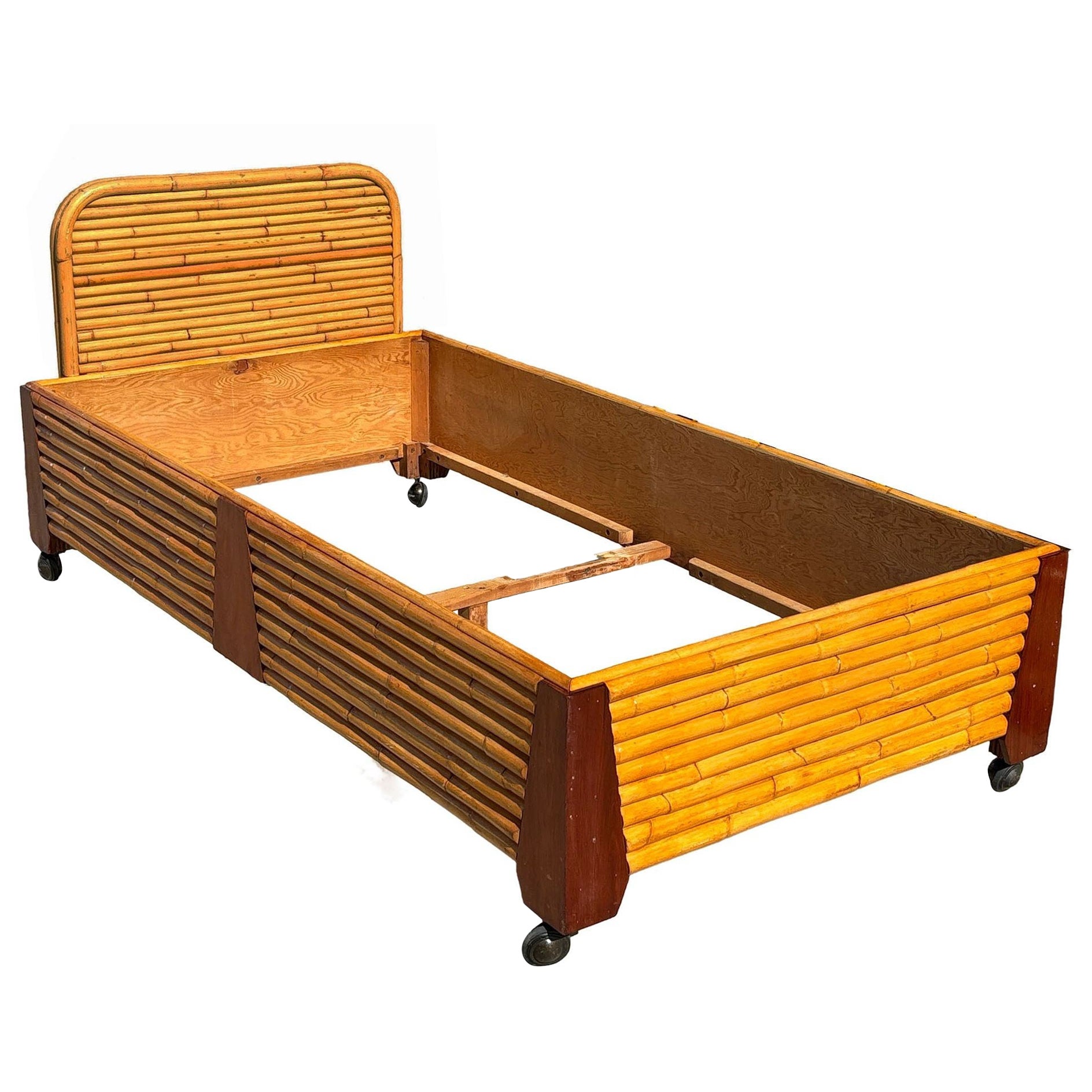 Are there long twin beds?
