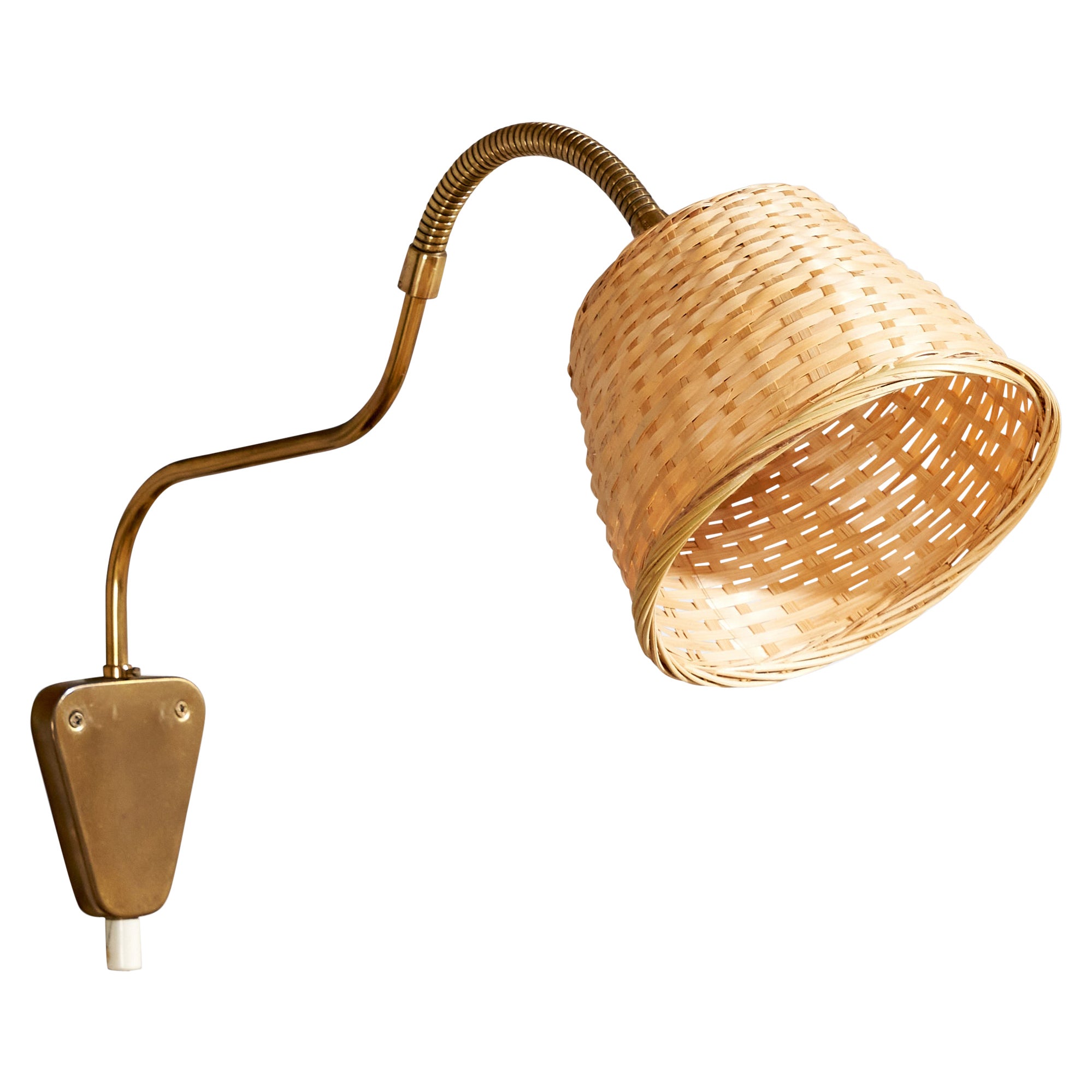 Elidus, Lámpara de pared, latón, ratán, Suecia, años 1950