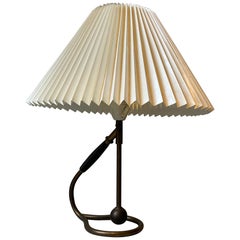 Le klint 306 iconic light design by the Danish designer Kaare Klint from 1945