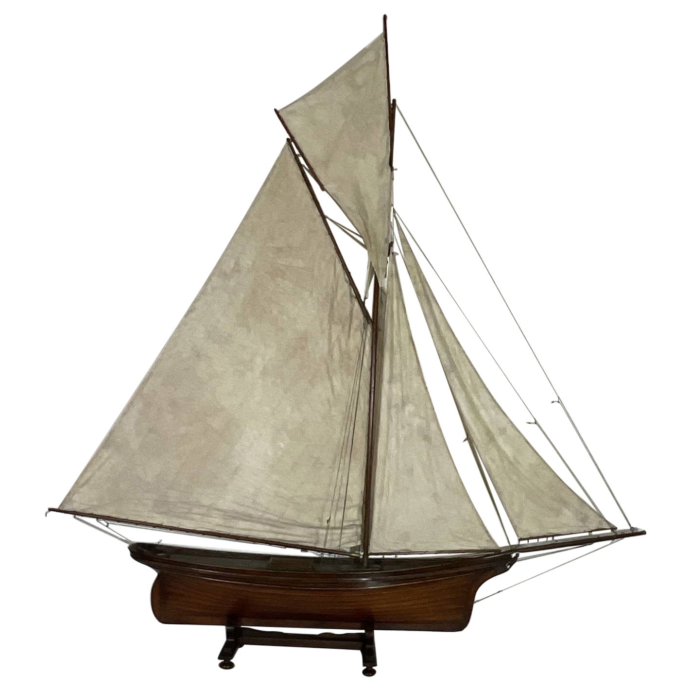 Vintage Teich Yacht mit Makers Badge
