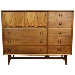Broyhill "Brasilia" Mid-Century Vintage Magna Dresser