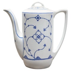 Vintage porcelain coffee maker produced by Jäger Eisenberg, Germany