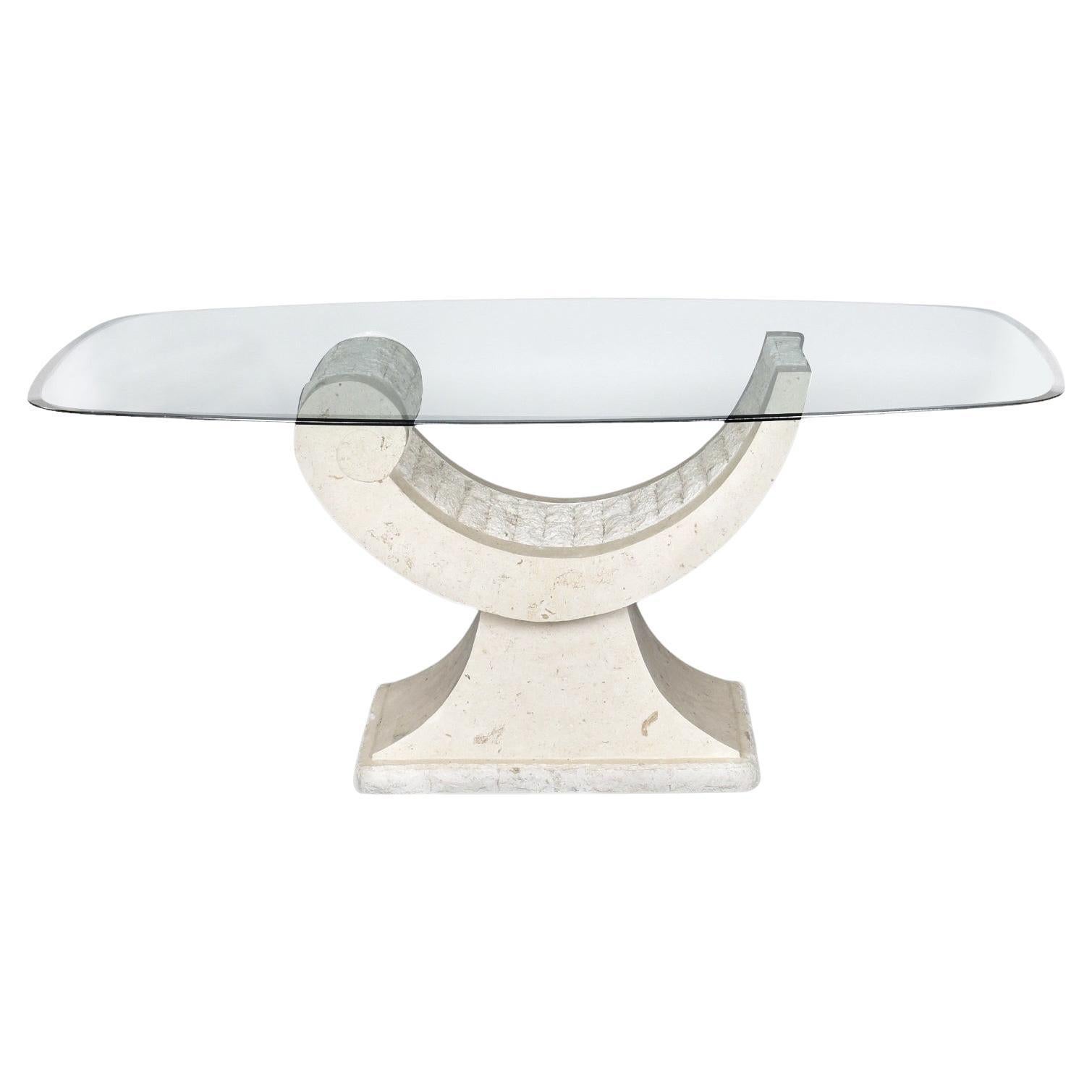 Gebogener Pedestal-Esstisch aus Stein mit ovaler Glasplatte mit Mosaik