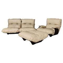 Michel Ducaroy Marsala Zweisitzer-Sofa, Sessel und Fußhocker von Ligne Roset