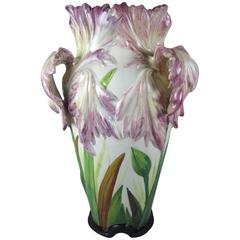 Delphin Massier:: Vase Tulipe Perroquet de Vallauris:: Sud de la France Fin du 19ème siècle