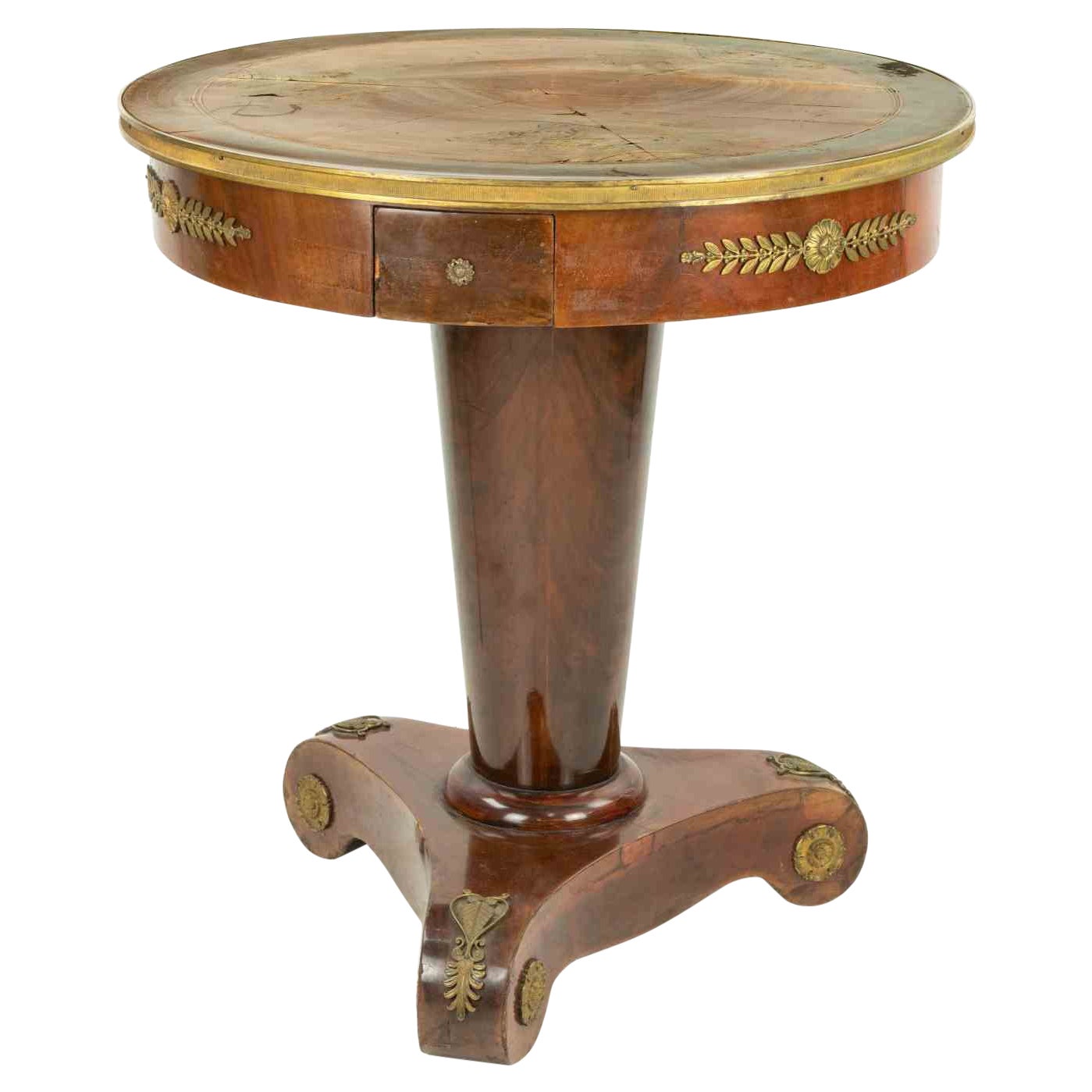 Table vintage en noyer de style, Italie, années 1950