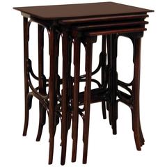 Thonet Art Nouveau Vienna Nesting Tables Four Pieces Model Number 10, circa 1905 8