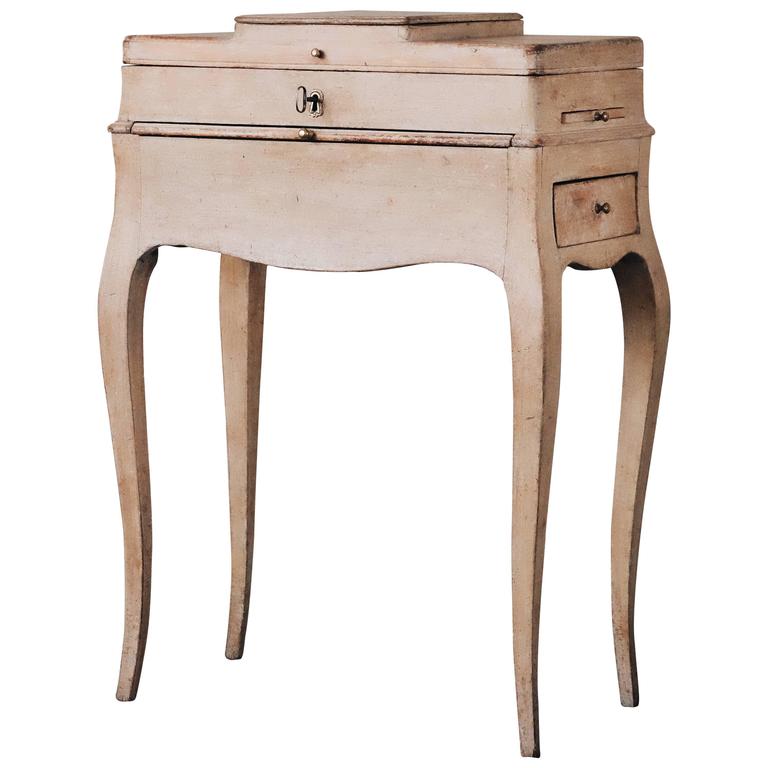 18th Century Swedish Rococo Vanity Table For Sale at 1stDibs